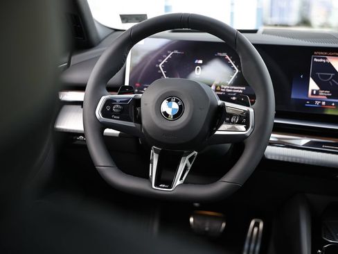 New 2027 BMW 530i w/ M Sport Package RWD image 28