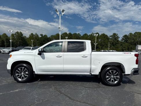 Used 2023 Chevrolet Silverado 1500 LT image 7