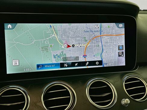 Certified 2023 Mercedes-Benz E 450 4MATIC Sedan image 17