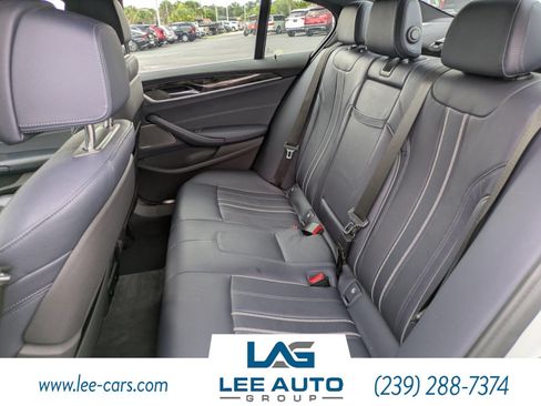 Used 2018 BMW 540i xDrive AWD/4WD image 11