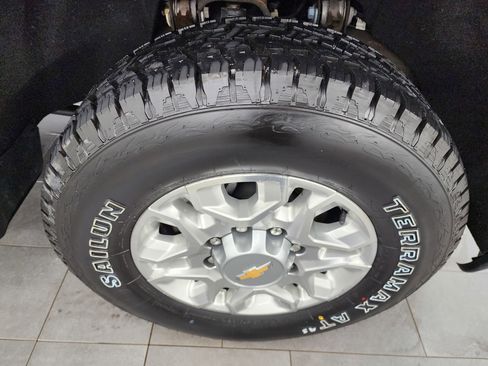 Used 2022 Chevrolet Silverado 2500 LTZ w/ Safety Package image 3