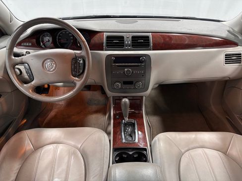 Used 2009 Buick Lucerne CXL w/ Driver Confidence Package image 10