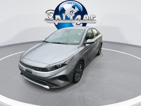 Used 2024 Kia Forte LXS image 5