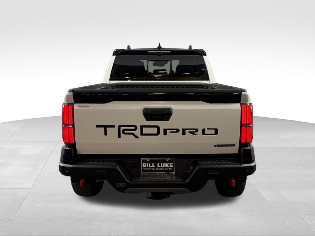 Used 2025 Toyota Tacoma TRD Pro w/ Tow Tech Package AWD/4WD image 8