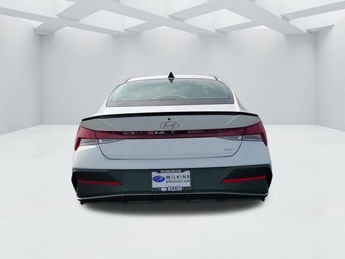 New 2025 Hyundai Elantra SEL image 6