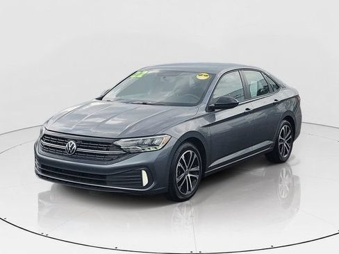 Used 2022 Volkswagen Jetta Sport FWD image 25
