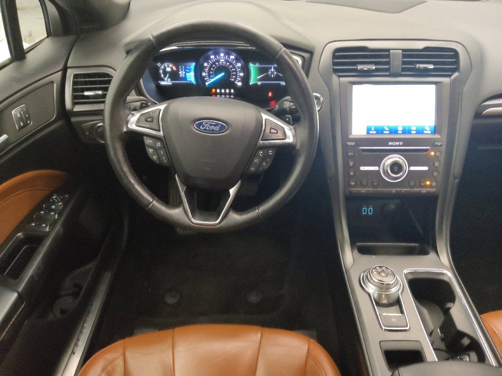 Used 2020 Ford Fusion Titanium AWD/4WD image 22