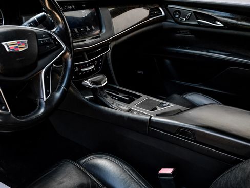 Used 2017 Cadillac CT6 Luxury image 35