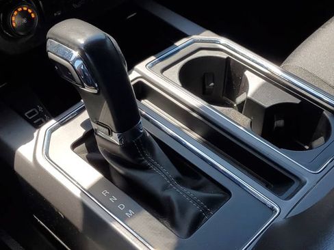 Used 2020 Ford F150 XLT w/ Equipment Group 302A Luxury AWD/4WD image 23