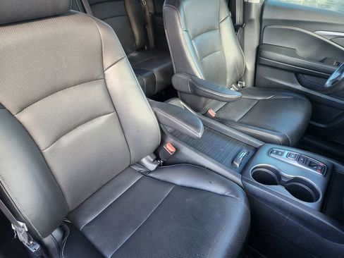 Used 2023 Honda Ridgeline RTL image 9