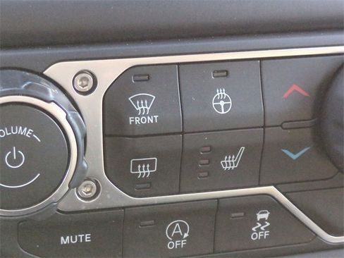 Used 2021 Jeep Wrangler Unlimited Sahara w/ Safety Group image 25