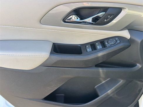 Used 2023 Chevrolet Traverse LS w/ Safety Package image 24