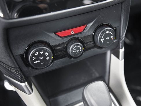 Used 2023 Subaru Forester Base image 21