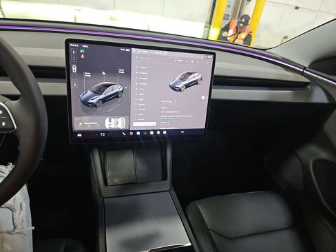 Used 2025 Tesla Model 3 Long Range image 4