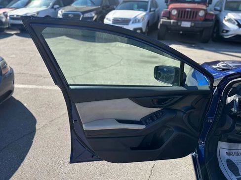 Used 2017 Subaru Impreza 2.0i Premium w/ BSD & Rcta/SRF/Eyesight image 26