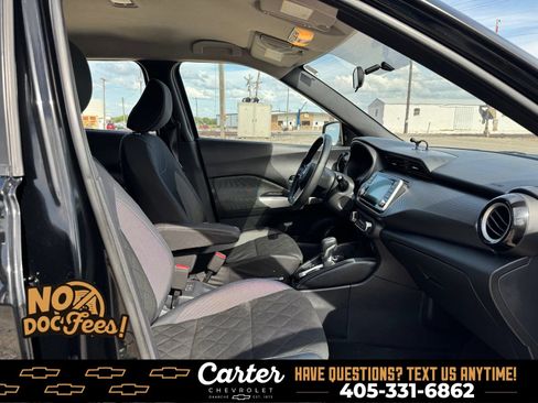 Used 2019 Nissan Kicks SV FWD image 33