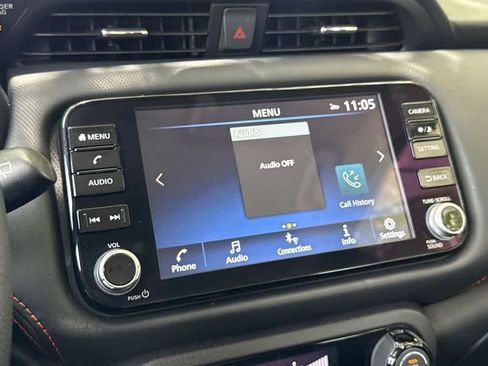 Used 2024 Nissan Kicks SR w/ Interior Electronics Package FWD image 18