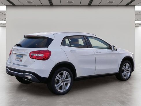 Used 2020 Mercedes-Benz GLA 250 4MATIC image 5