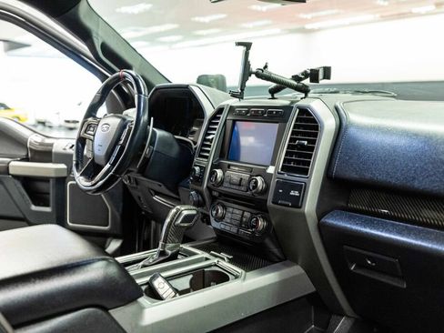 Used 2018 Ford F150 Raptor w/ Equipment Group 802A Luxury image 15