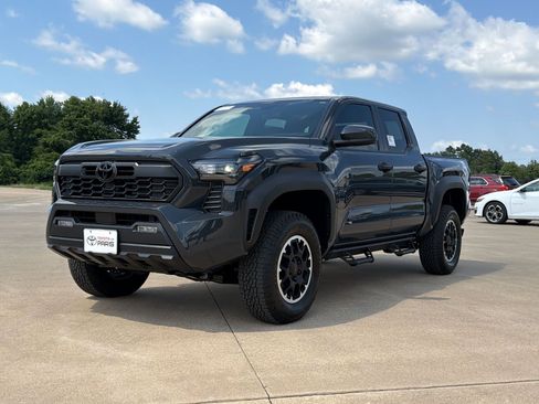 New 2026 Toyota Tacoma TRD Off-Road AWD/4WD image 1