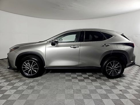 Used 2024 Lexus NX 250 FWD image 8