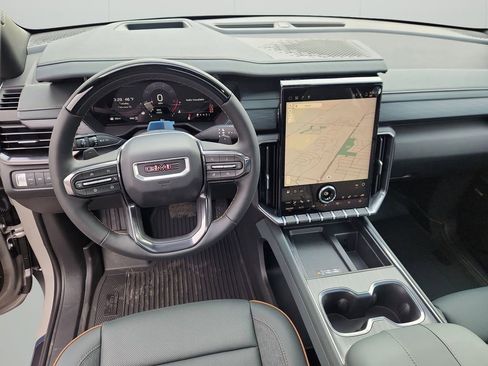 New 2026 GMC Acadia AT4 w/ Super Cruise Package image 11