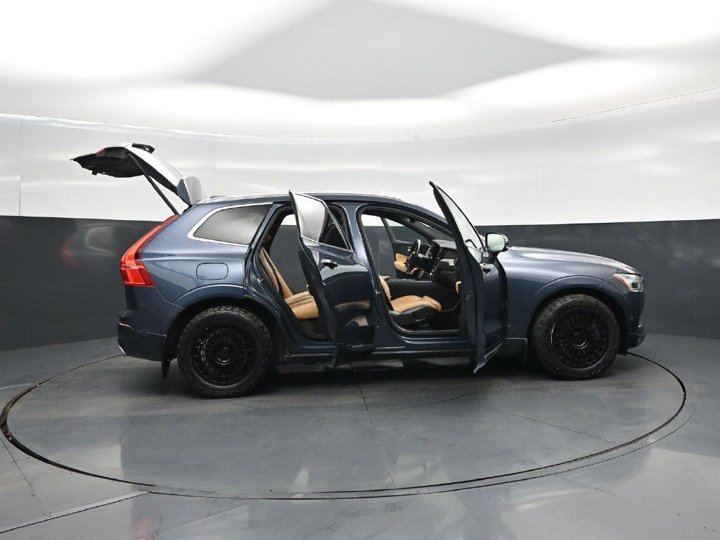 Used 2019 Volvo XC60 T6 Inscription w/ Protection Package Premier AWD/4WD image 3