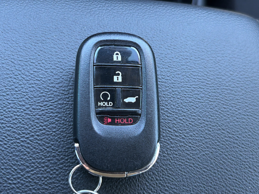 Used 2025 Honda CR-V EX image 29
