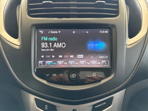 Used 2015 Chevrolet Trax LT image 15