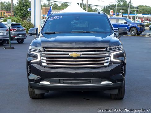 Used 2021 Chevrolet Suburban High Country AWD/4WD image 2