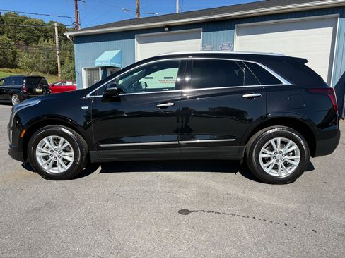 Used 2023 Cadillac XT5 Luxury image 2
