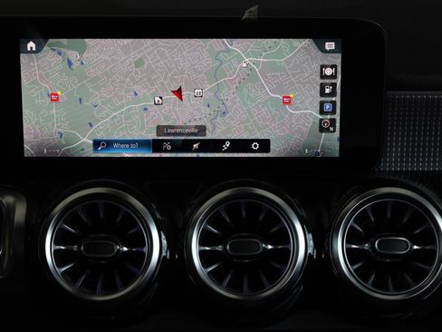 Used 2023 Mercedes-Benz EQB 300 4MATIC w/ Exclusive Package image 39