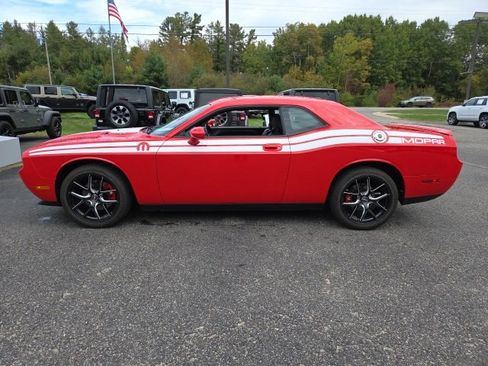 Used 2010 Dodge Challenger R/T image 64