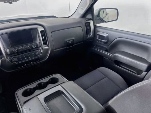 Used 2018 Chevrolet Silverado 1500 LT AWD/4WD image 22