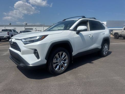 Used 2024 Toyota RAV4 XLE Premium FWD image 2