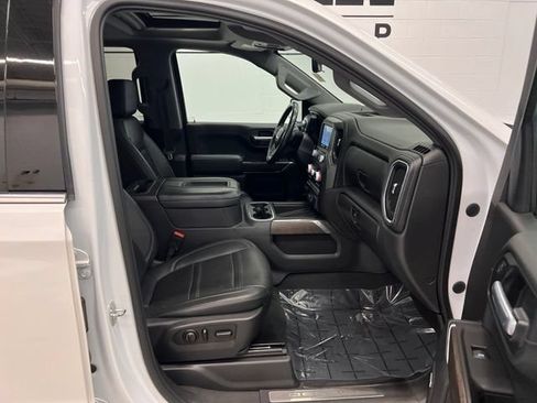 Used 2021 GMC Sierra 1500 Denali w/ Denali Ultimate Package AWD/4WD image 10