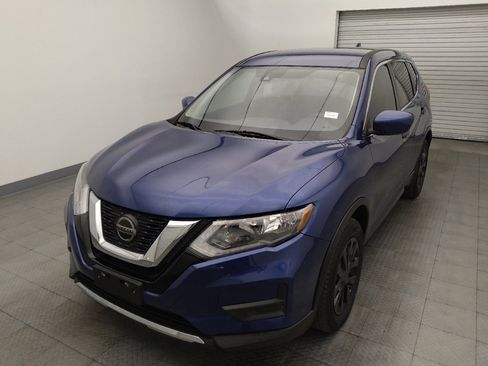 Used 2019 Nissan Rogue S FWD image 15