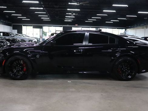 Used 2022 Dodge Charger SRT Hellcat RWD image 2
