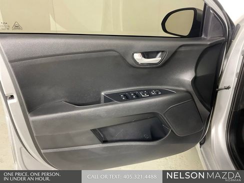 Used 2022 Kia Rio S FWD image 17