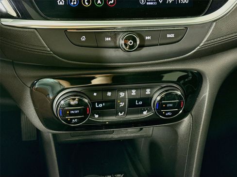 Used 2021 Buick Encore GX Essence w/ Advanced Technology Package AWD/4WD image 10
