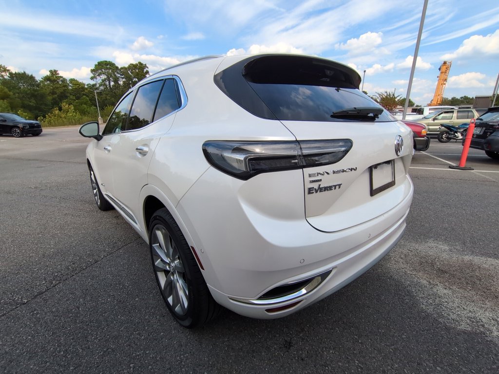 Used 2023 Buick Envision Avenir AWD/4WD image 6