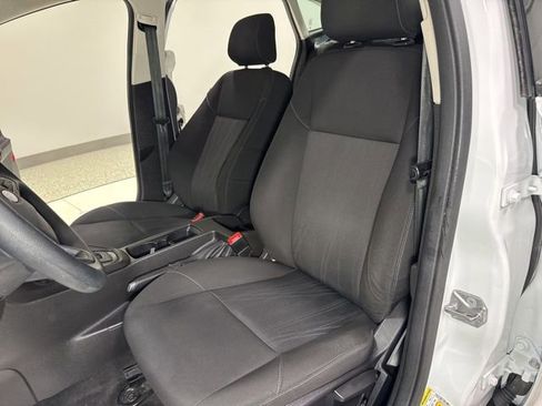 Used 2018 Ford Focus S image 12