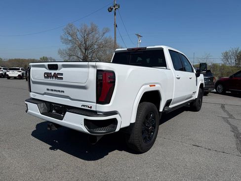 Used 2024 GMC Sierra 2500 AT4 w/ AT4 Premium Plus Package image 6
