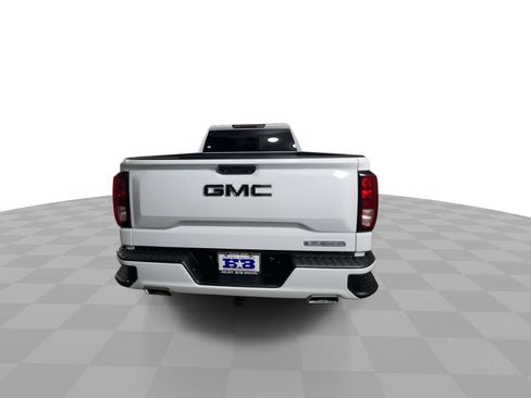 Used 2023 GMC Sierra 1500 Elevation w/ X31 Off-Road Package AWD/4WD image 7