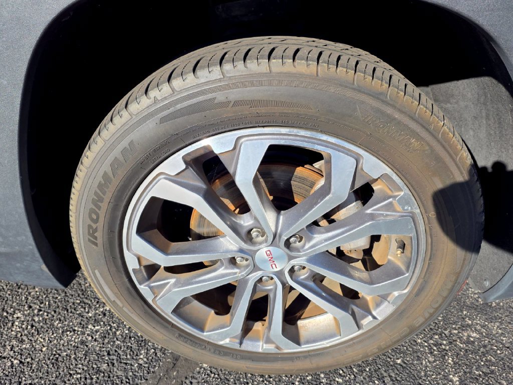 Used 2020 GMC Terrain SLT w/ Preferred Package FWD image 10