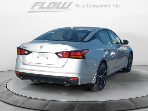 New 2025 Nissan Altima 2.5 SR image 7