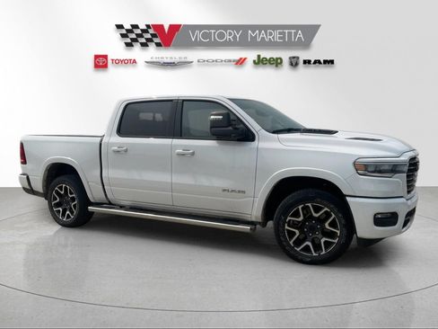 Used 2025 RAM 1500 Laramie w/ Sport Appearance Package AWD/4WD image 5