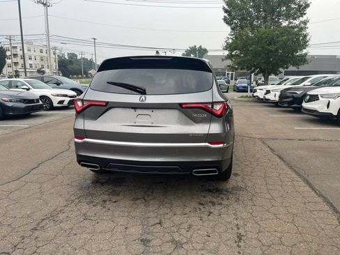 Used 2023 Acura MDX SH-AWD w/ Technology Package image 12