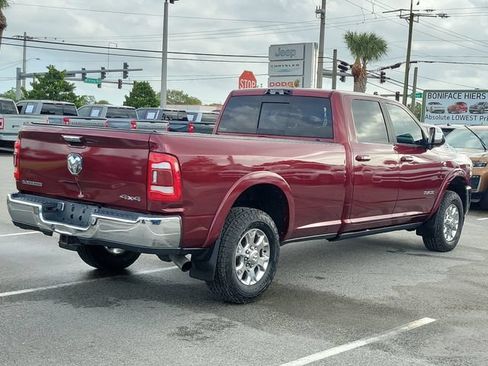 Used 2022 RAM 3500 Laramie AWD/4WD image 5