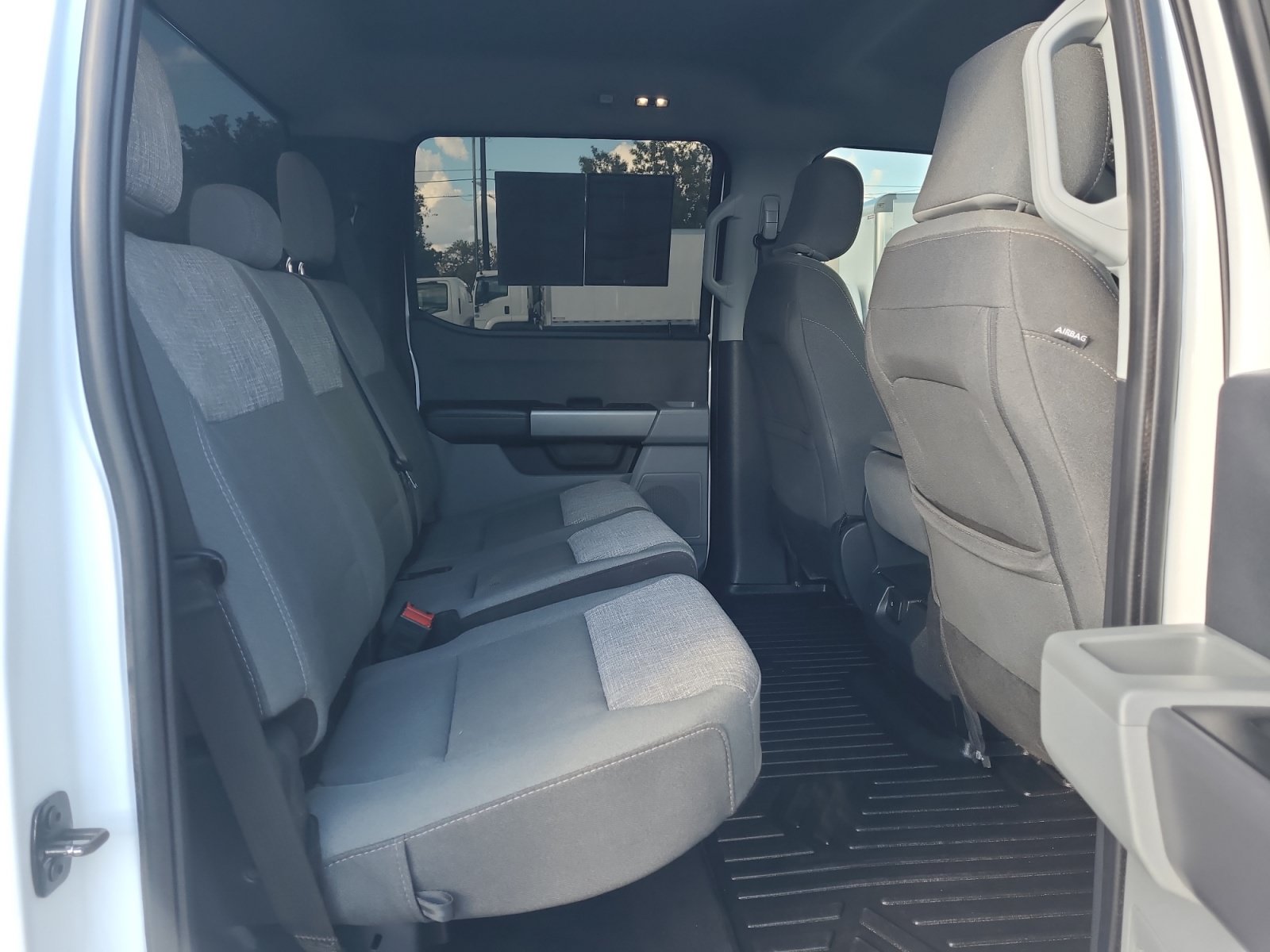 Used 2025 Ford F250 XLT AWD/4WD image 28